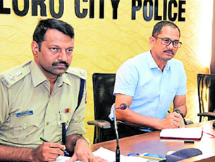 City police chief shunted out